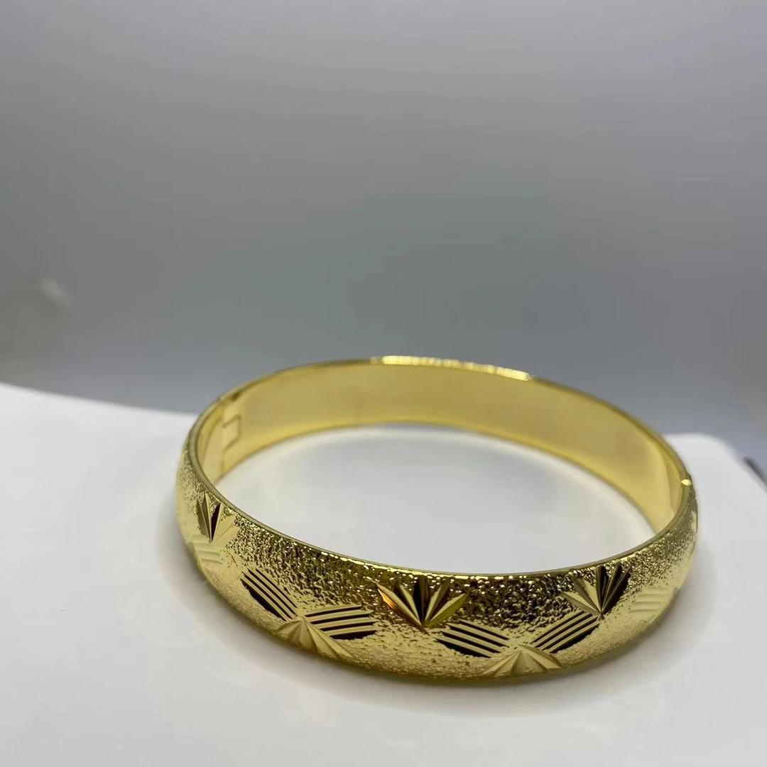 网红热门经典爆款手镯C38