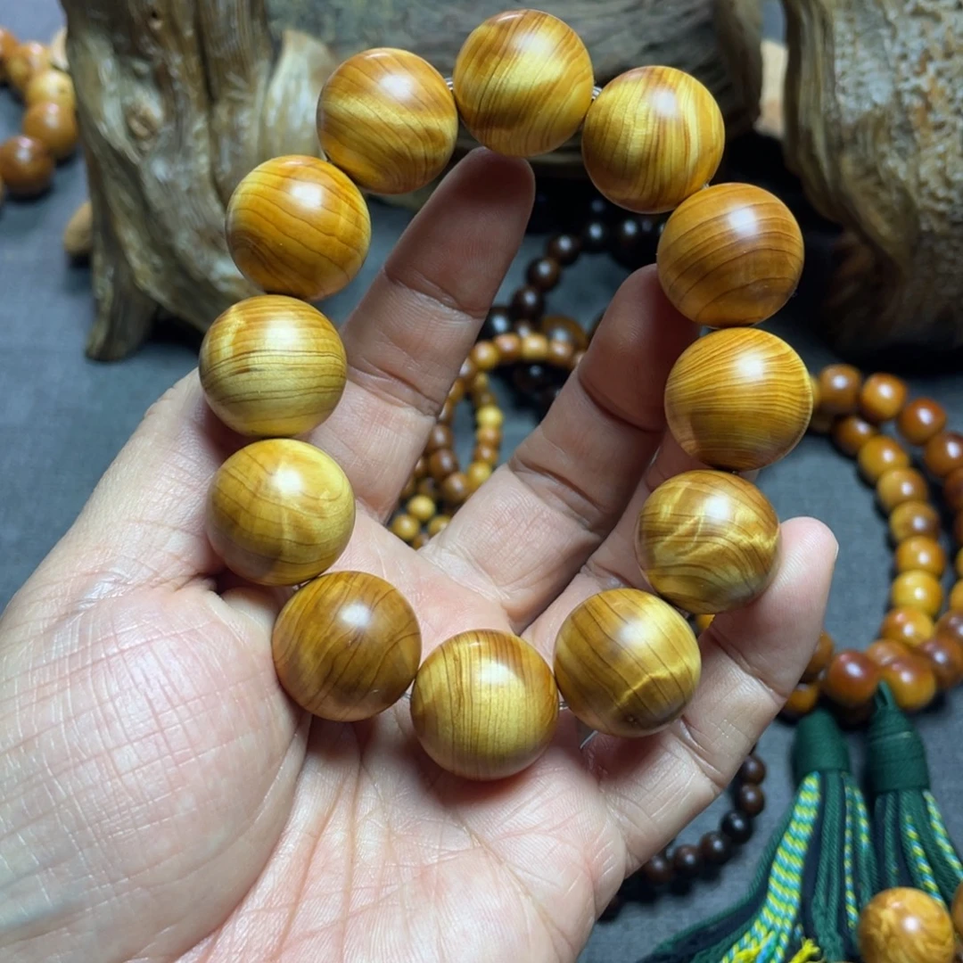 柏木（崖柏）太行2.0闪电