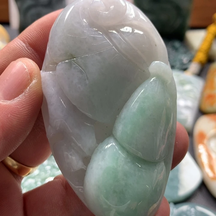 翡翠未镶嵌颈饰保真天然a货翡翠