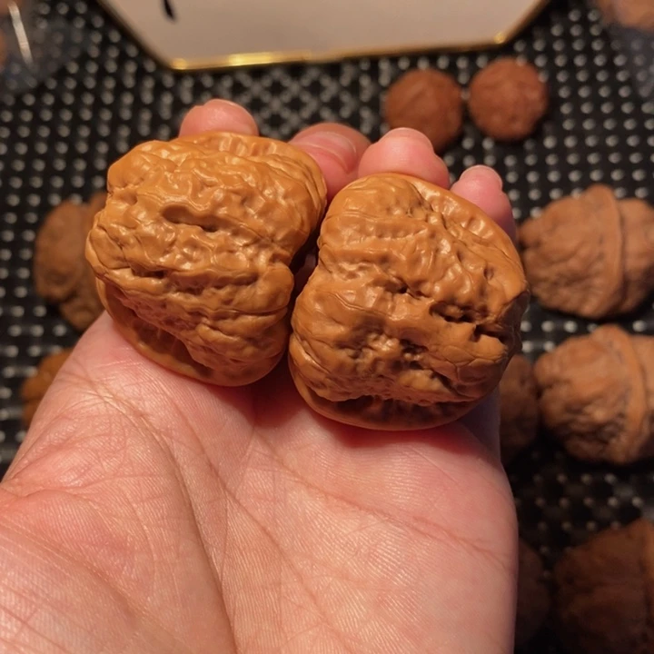 把件文玩核桃四开八腿