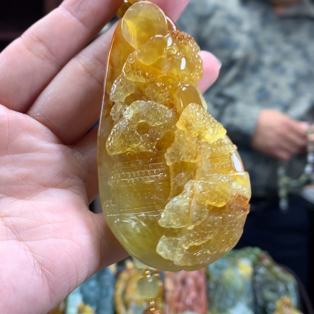 未镶嵌蛇纹石玉颈饰