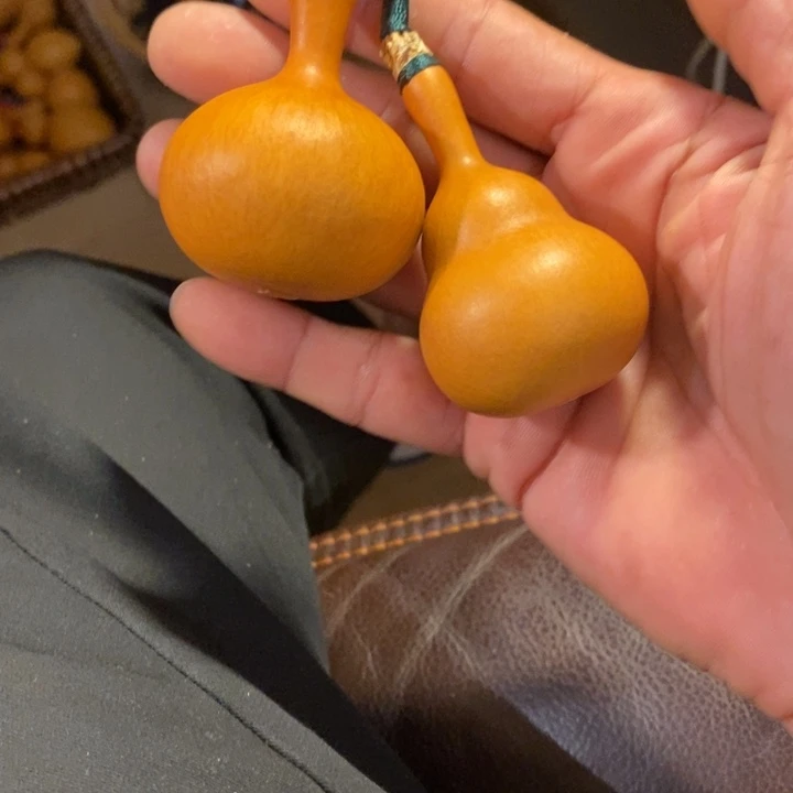 睡***着小小葫芦，一葫一拍