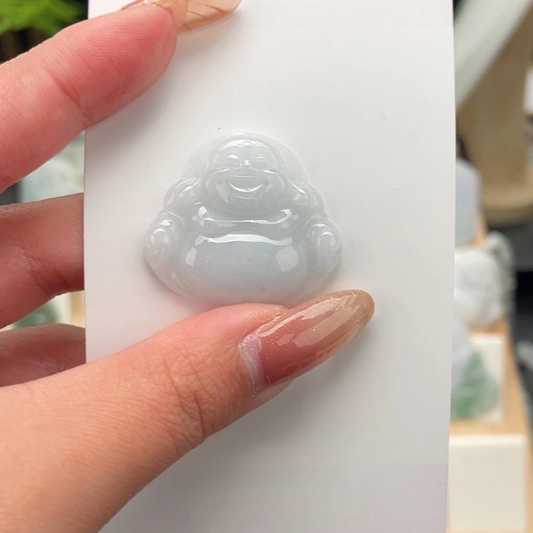 翡翠未镶嵌颈饰佛公