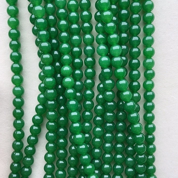 玛瑙/玉髓未镶嵌珠宝半成品一条8mm左右和田碧玉