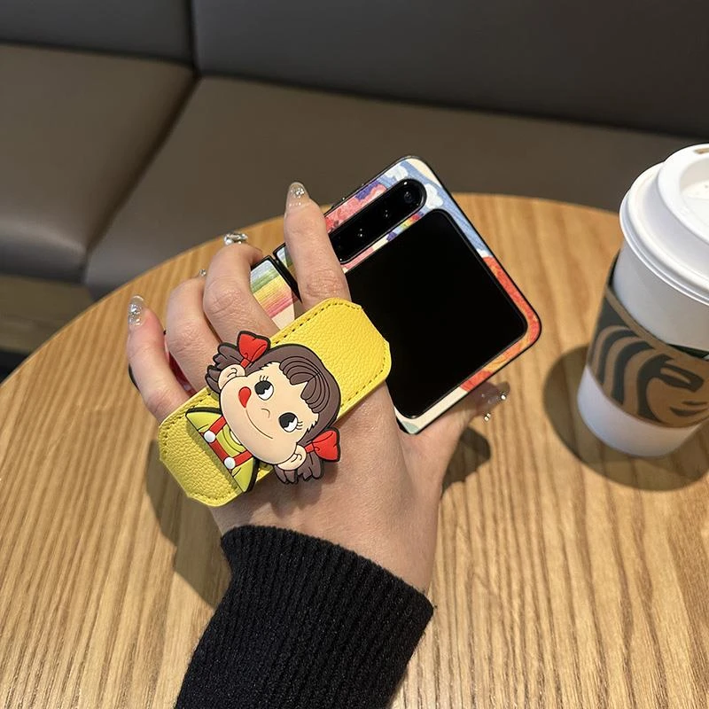 适用华为PuraX典藏版阔折叠手机壳小清新不二家女孩手腕带保护套