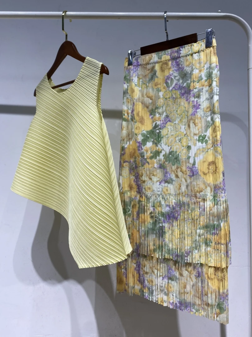 显白优雅无袖上衣双层流苏褶皱半身裙飘逸气质套装女夏季