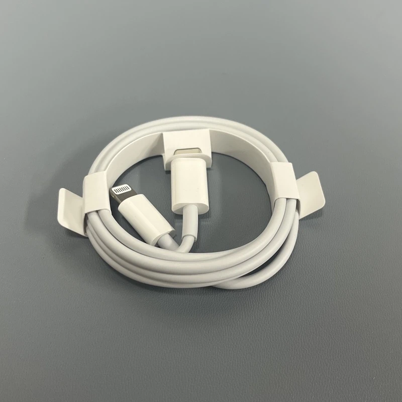 准新品  Apple/苹果 8-15系列适用原装数据线0.9米
