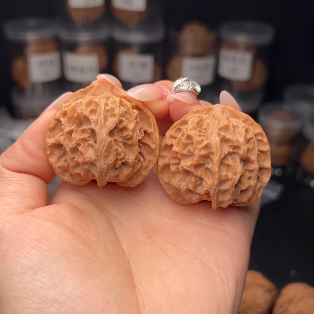 文玩核桃吊坠快**来苹果圆