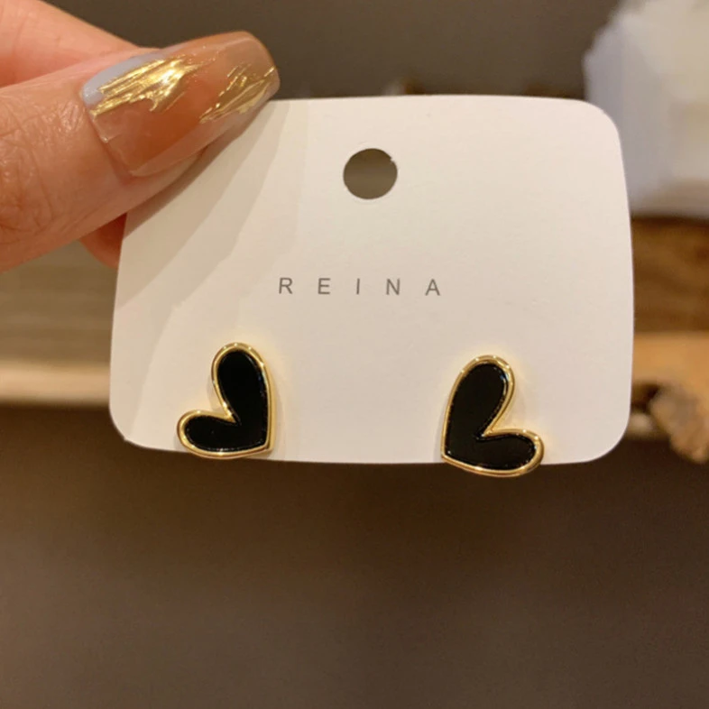 钛钢耳饰 爱心耳钉女小巧精致气质小众设计日常简约E3954