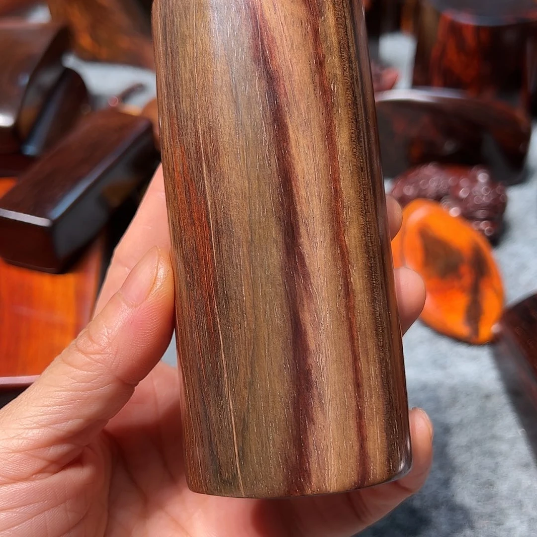 交趾黄檀（大红酸枝）南***奇