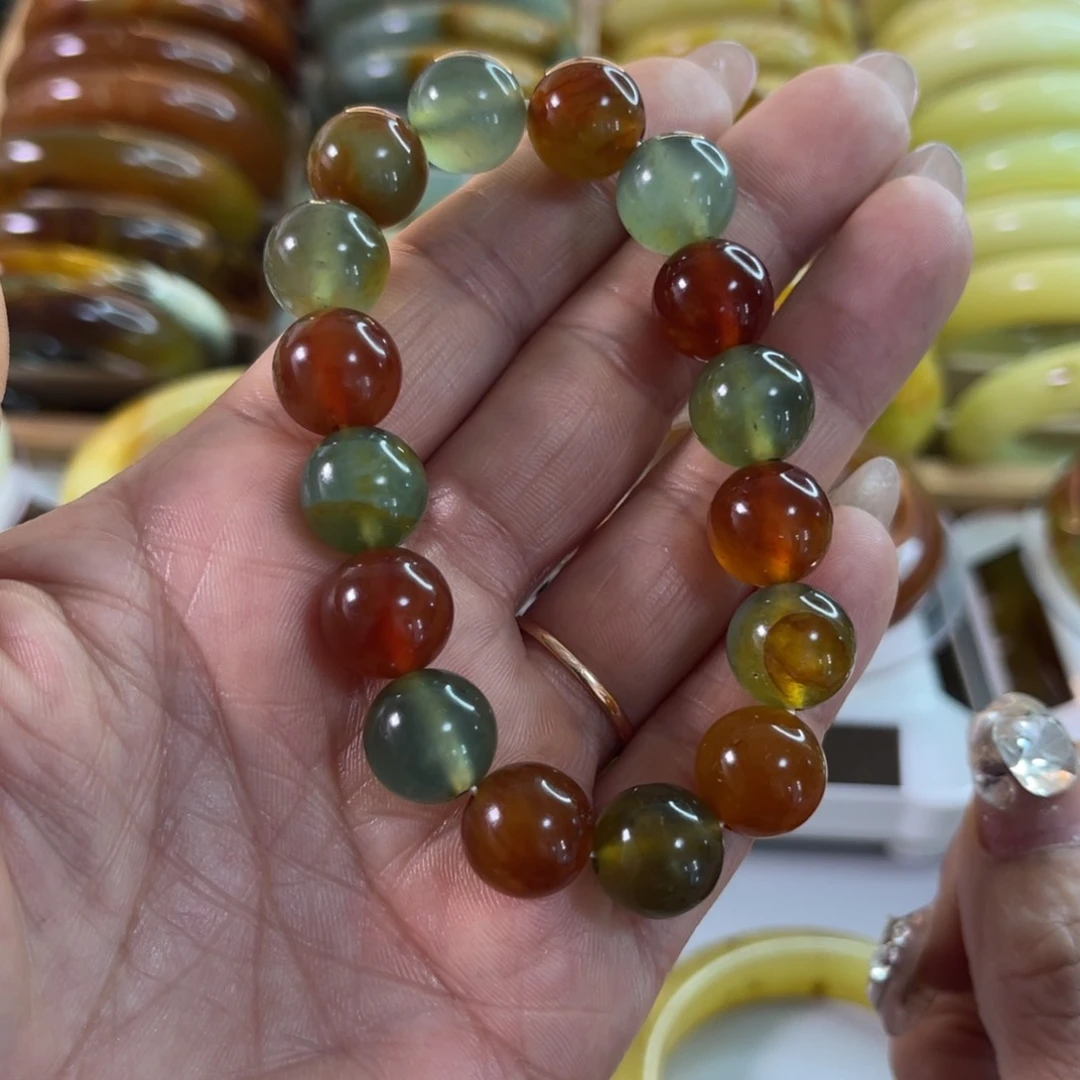 蛇纹石玉手串未镶嵌