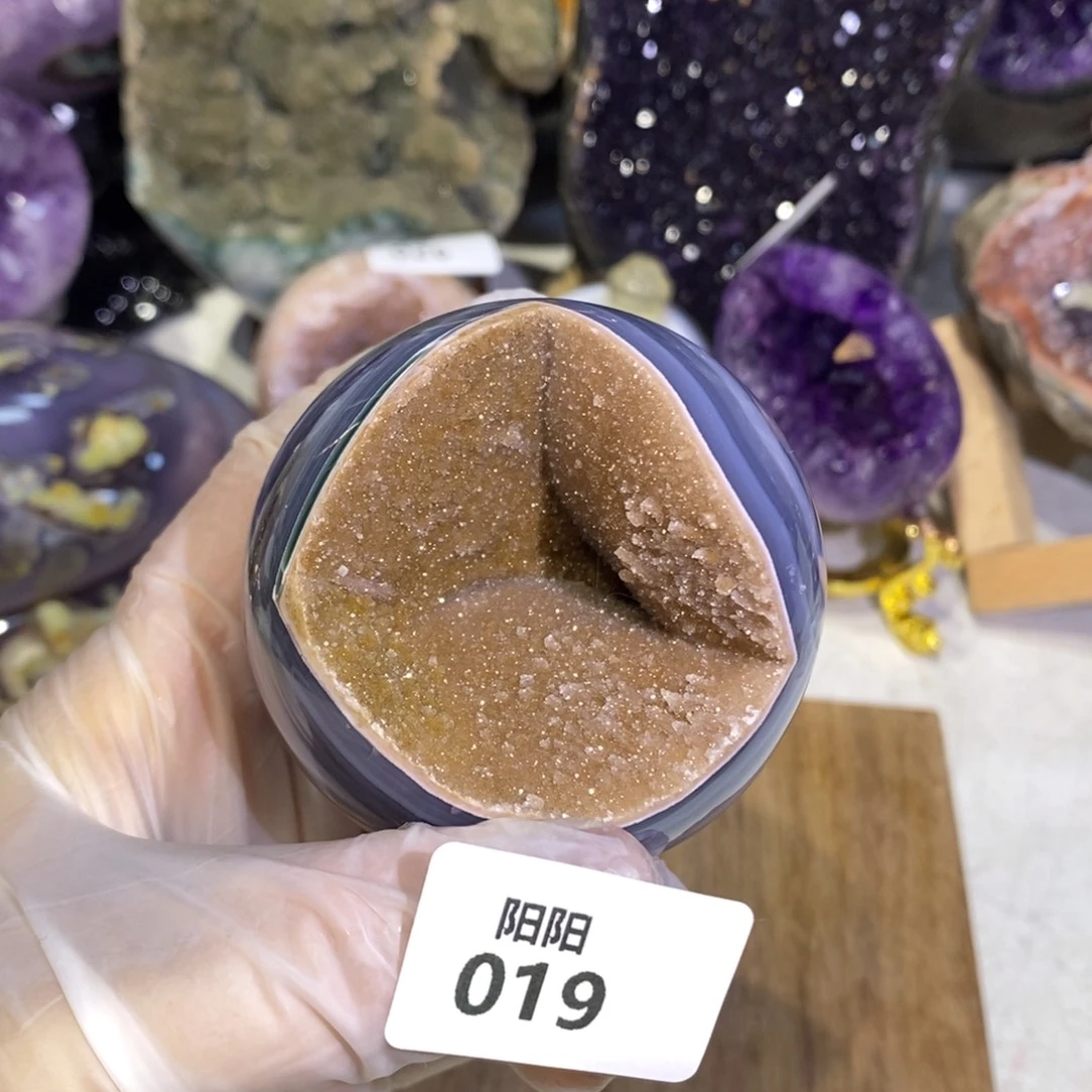 水晶未镶嵌大型摆件（非配饰）