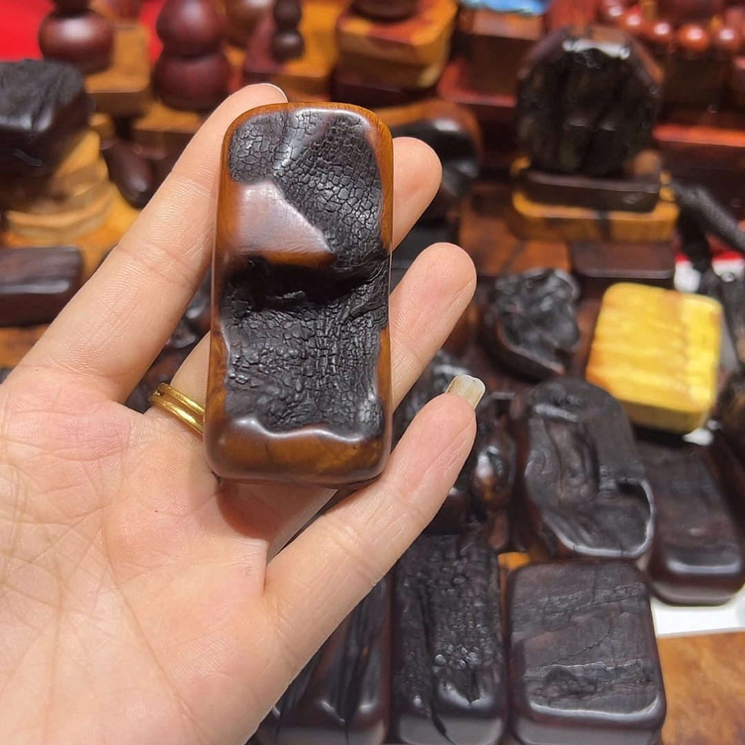 枣木T**e直播间默认截图