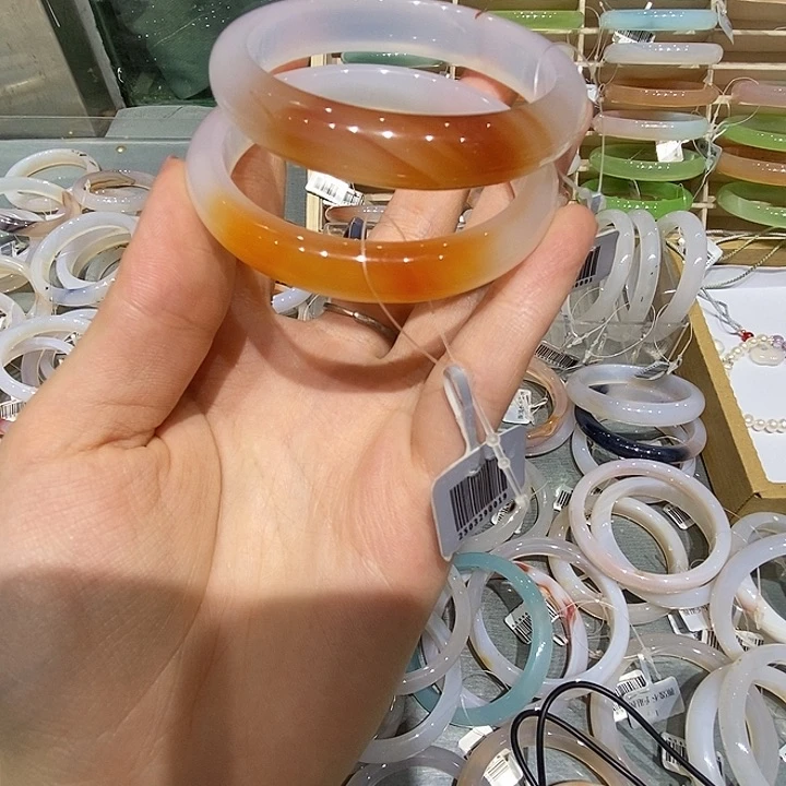 玛瑙/玉髓手镯未镶嵌绝****菜