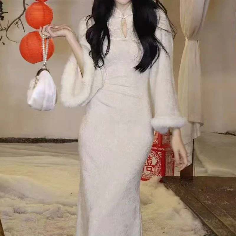 （大嘴）新中式加绒改良旗袍裙暗纹压花千金名媛国风旗袍9219