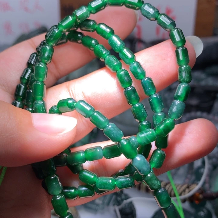 翡翠颈饰未镶嵌保真天然A货翡翠