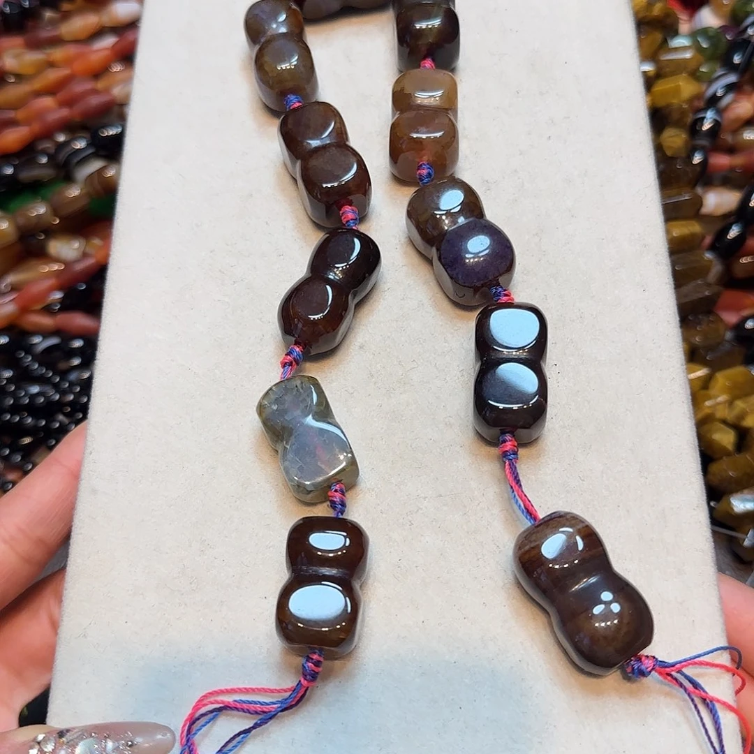 玛瑙/玉髓未镶嵌珠宝半成品大玛瑙花生珠一条