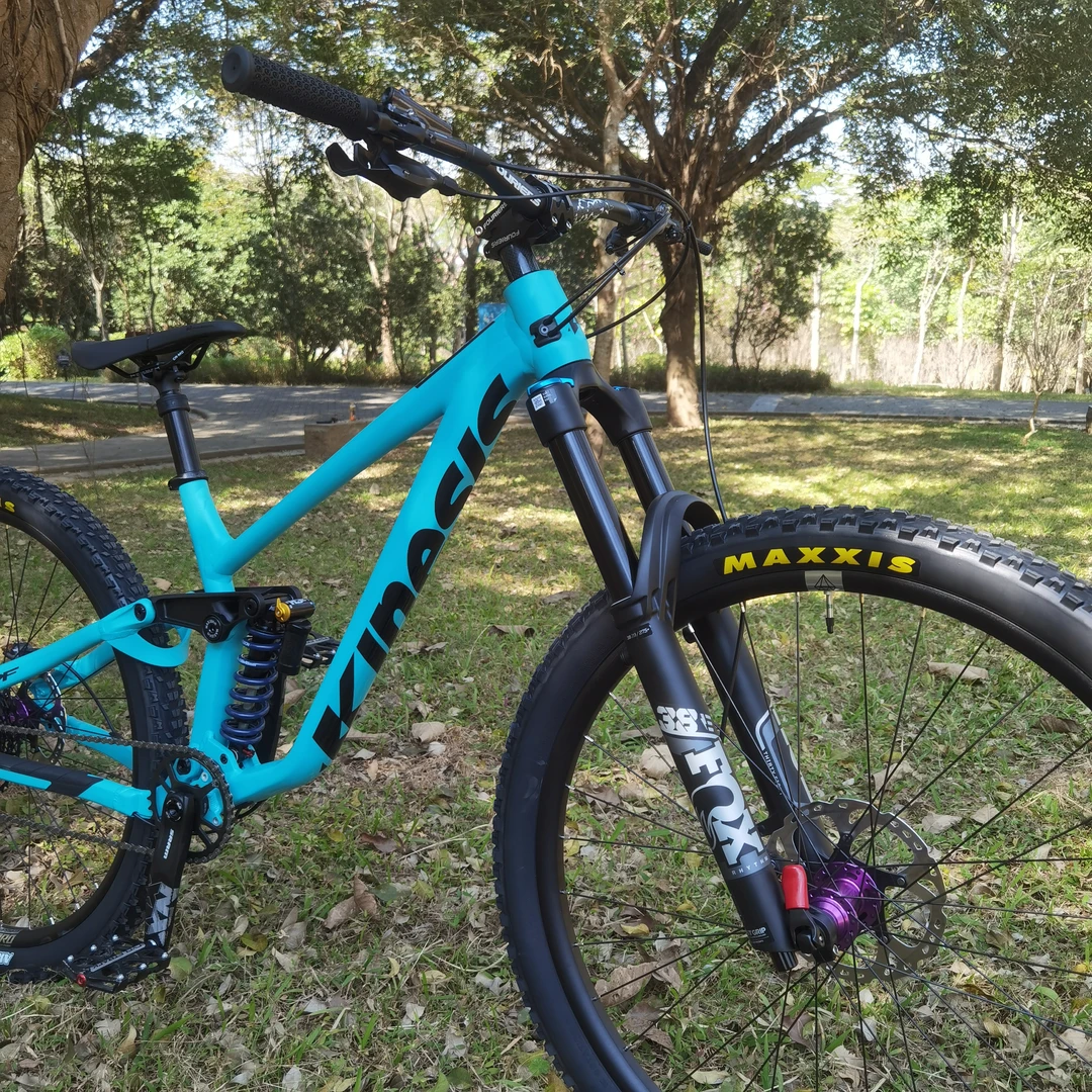 卜威TUM616软尾山地车速降车林道越野车M码29寸轮径