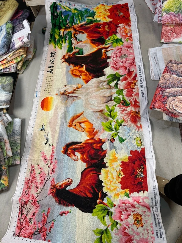 马到成功满绣梅花十字绣成品