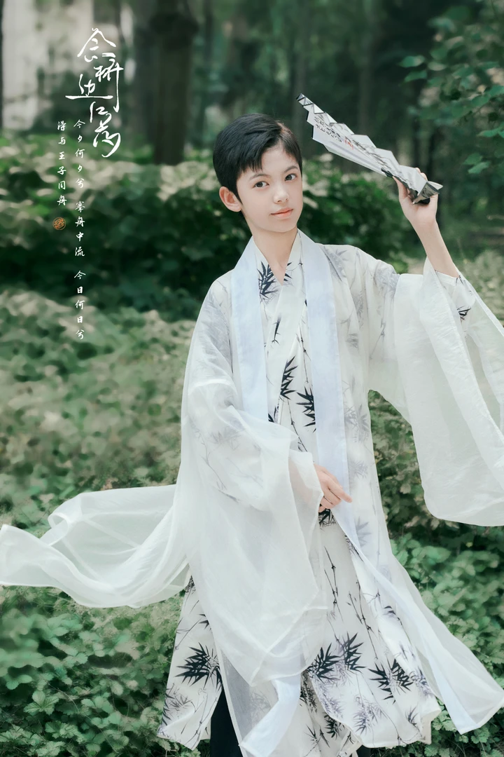 儿童古装大男孩艺术照写真服摄影服装影楼拍照主题外景照相服装