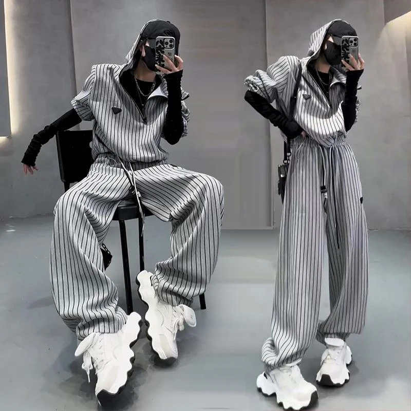 新款时尚休闲运动服套装女2025春秋欧货条纹连帽卫衣阔腿裤两件套