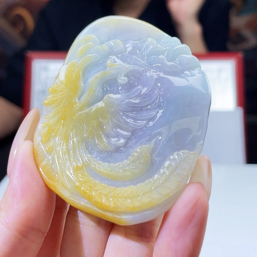 翡翠未镶嵌颈饰挂件