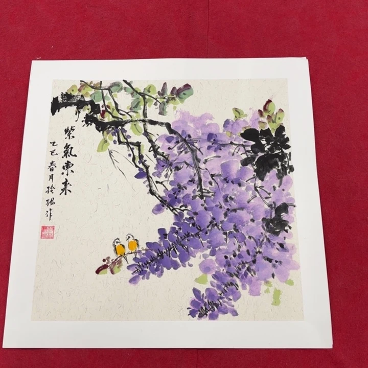 准***发国画花鸟等图案为一体而得