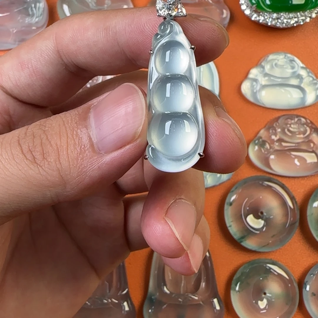 未镶嵌定制翡翠天然