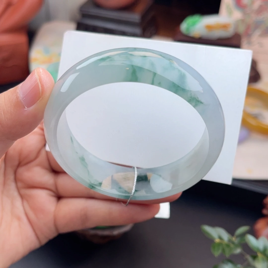 未镶嵌手镯翡翠轮胎飘花