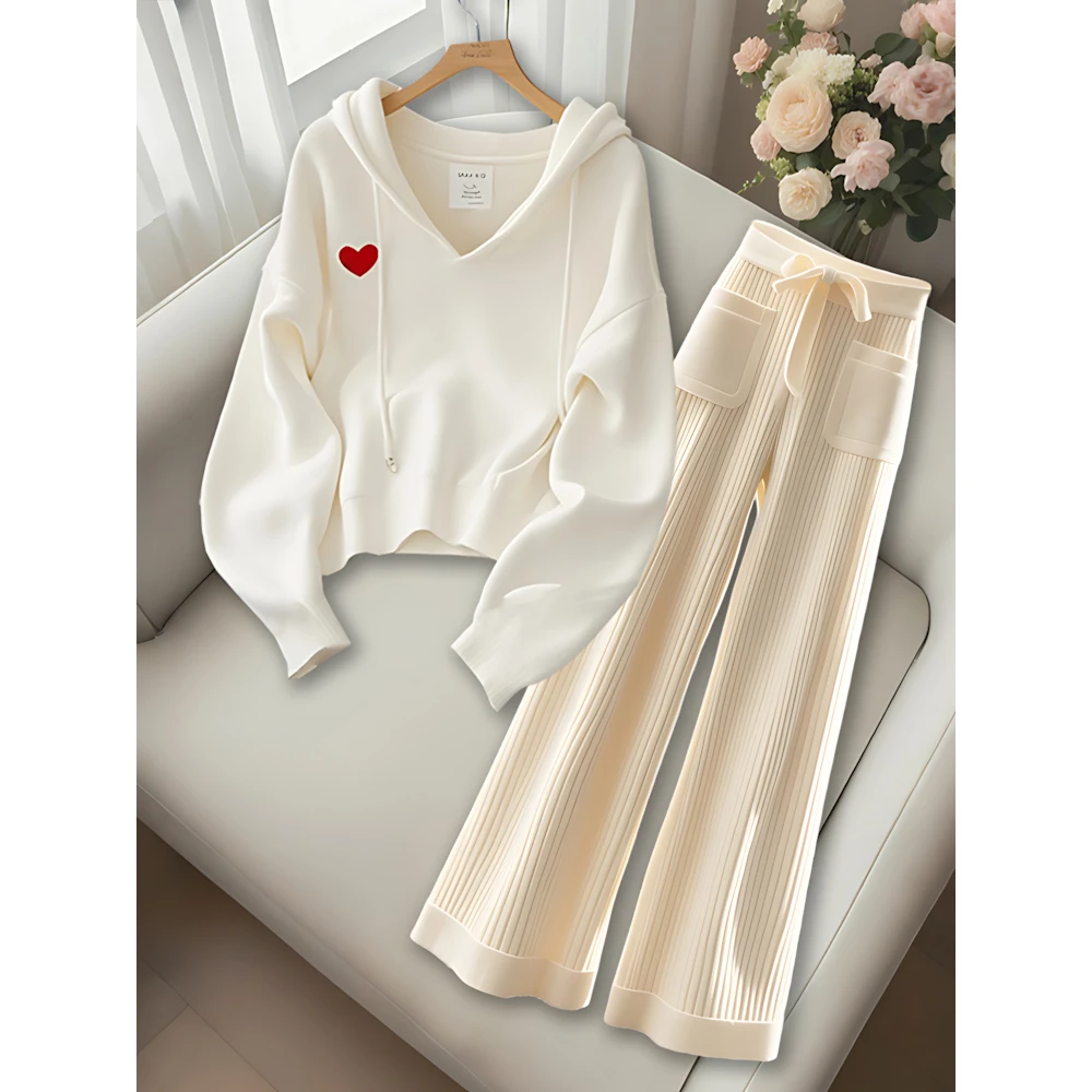秋装女款2025新款奶fufu慵懒白色爱心连帽卫衣气质百搭阔腿裤套装