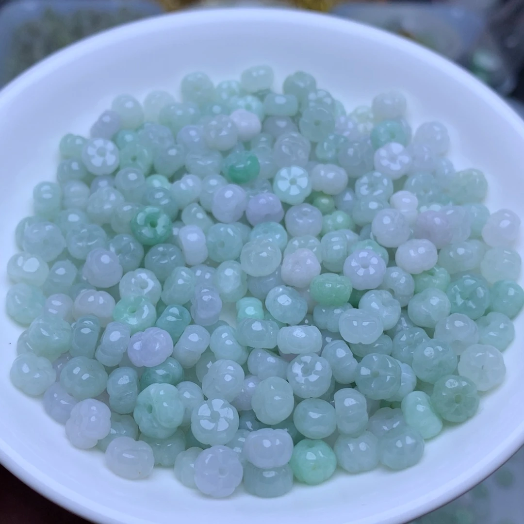 【闪购商品】未镶嵌手链翡翠卡3.6乘6.4绿白南瓜50个