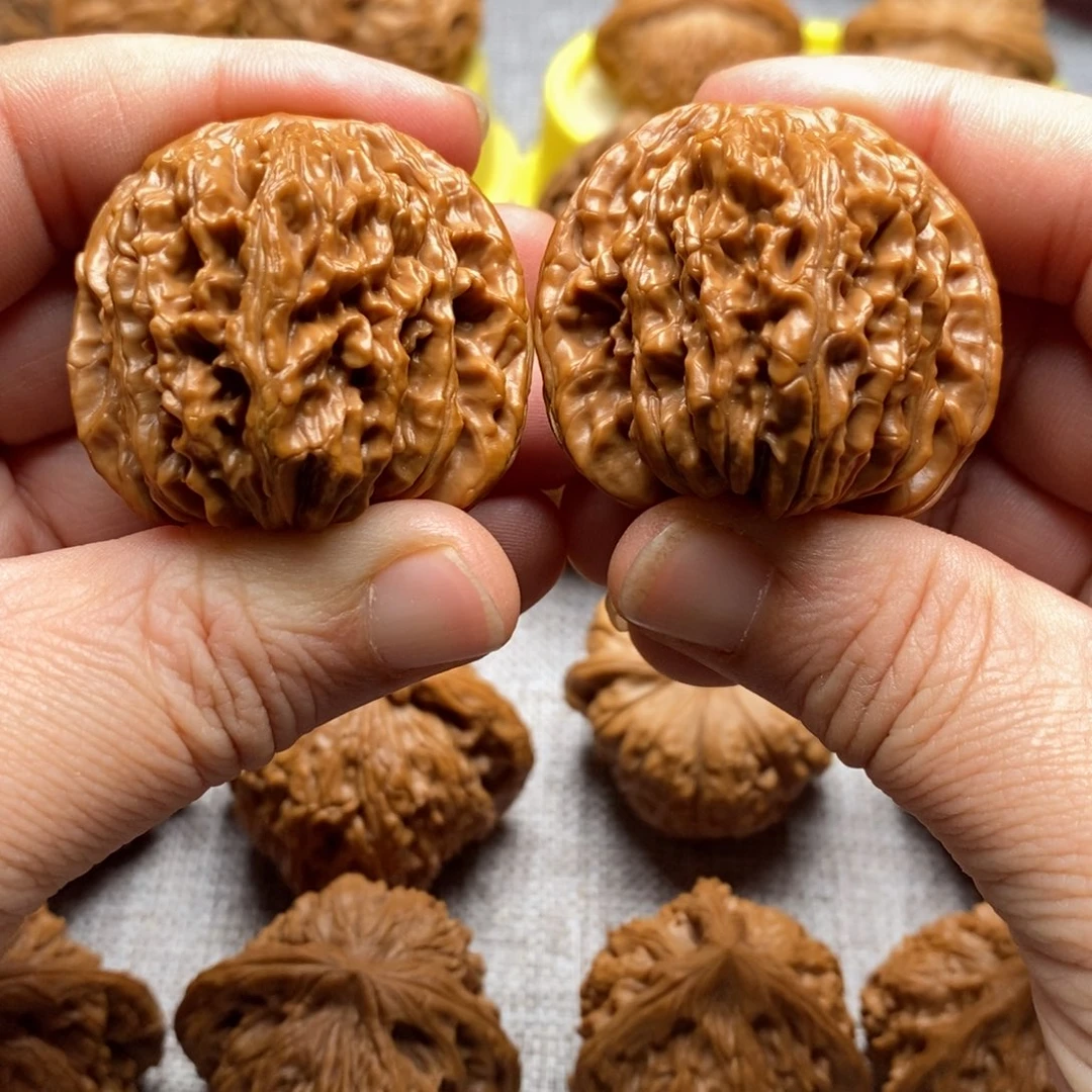 文玩核桃把件仲**星40全汉高楼