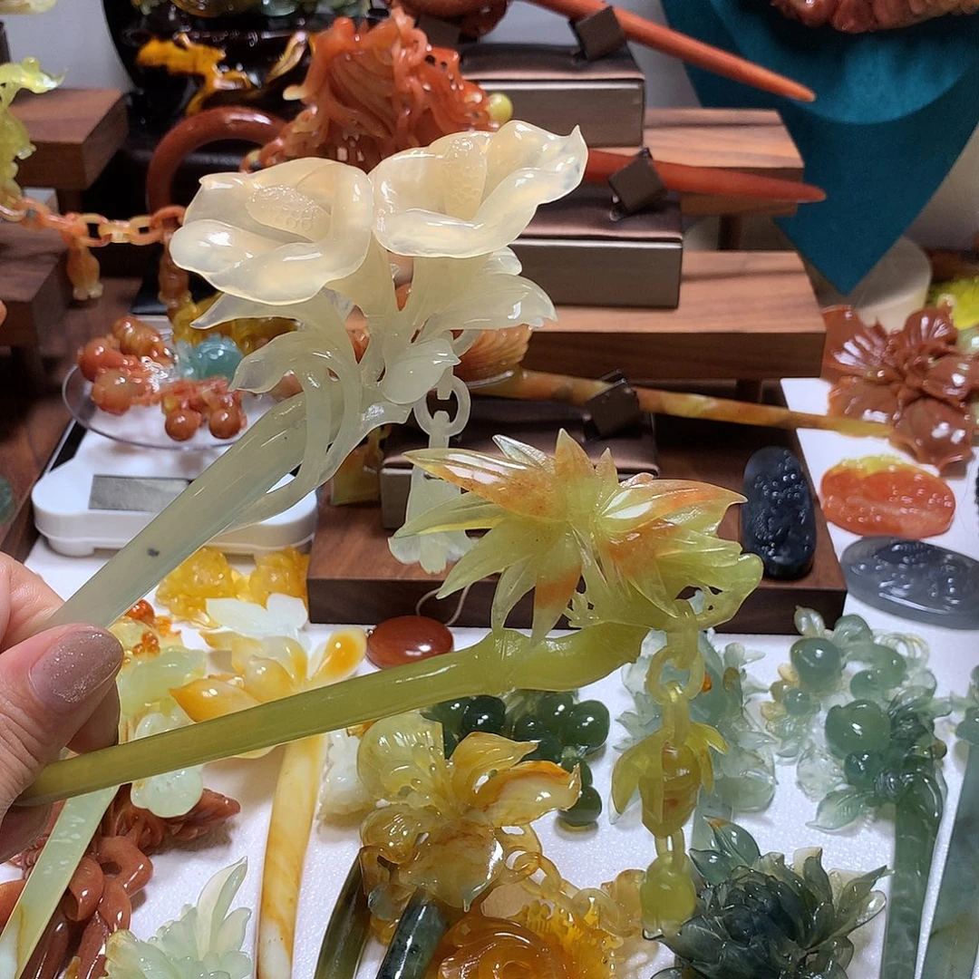 小***儿蛇纹石玉合金发饰