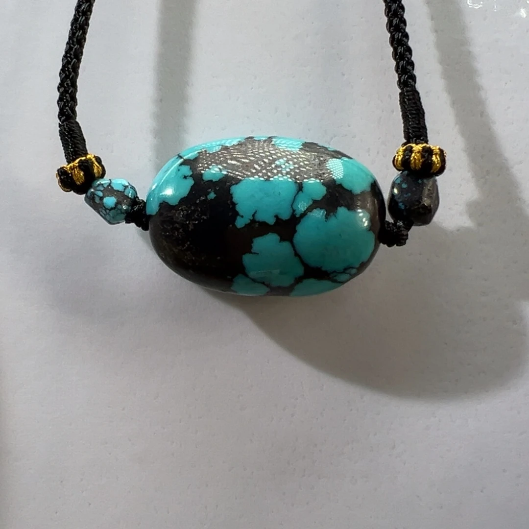 绿松石未镶嵌挂件