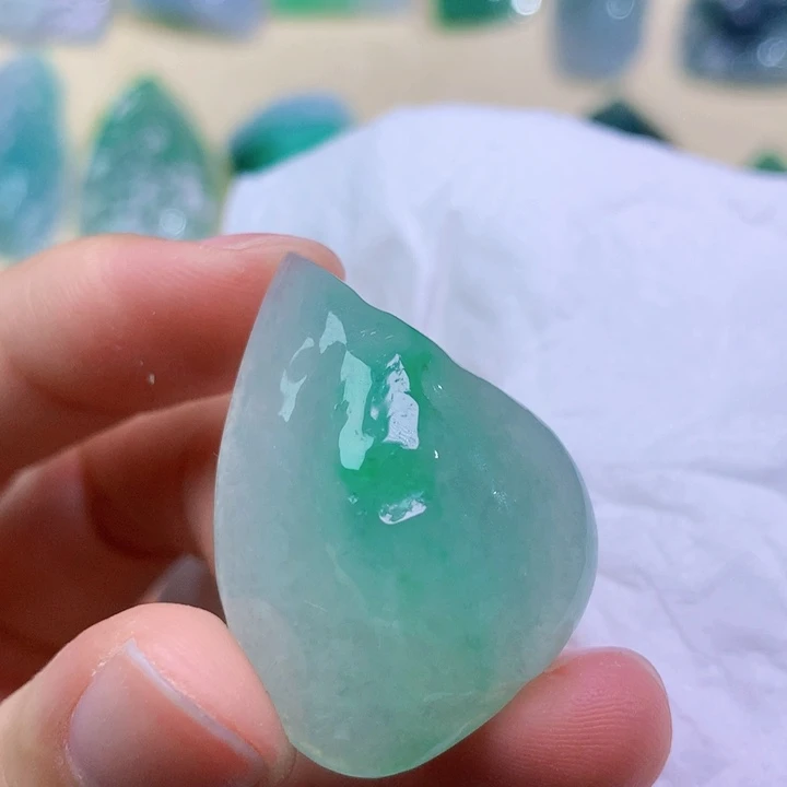 翡翠未镶嵌吊坠(不含链) 1958