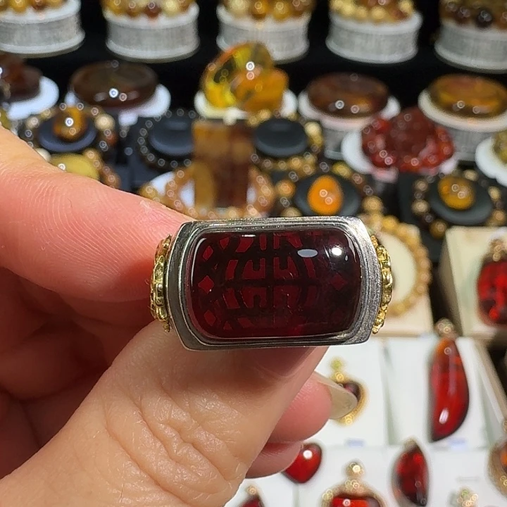 琥珀银S925镶嵌裸石天然缅甸血珀戒指