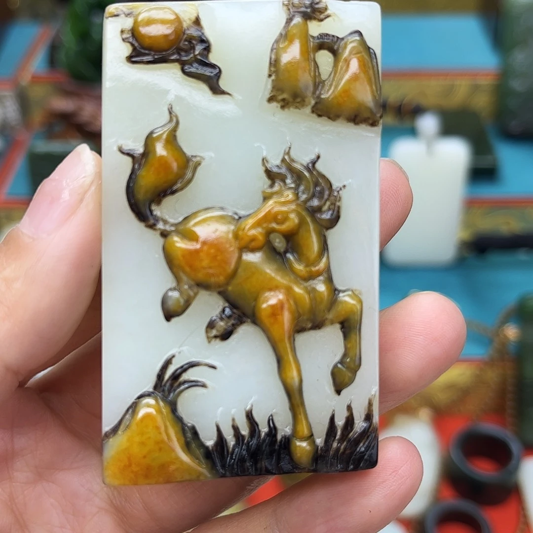 和田玉未镶嵌挂件