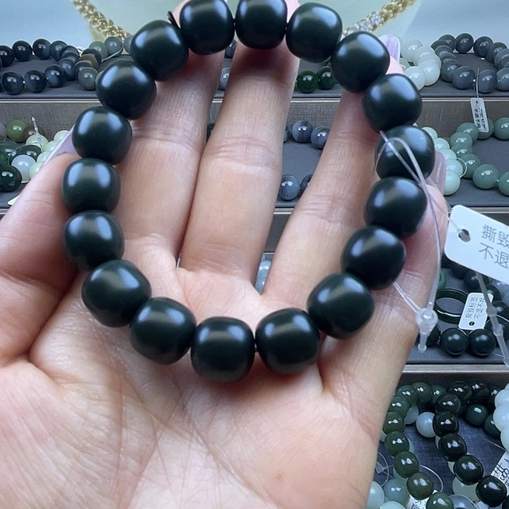 和田玉未镶嵌手链