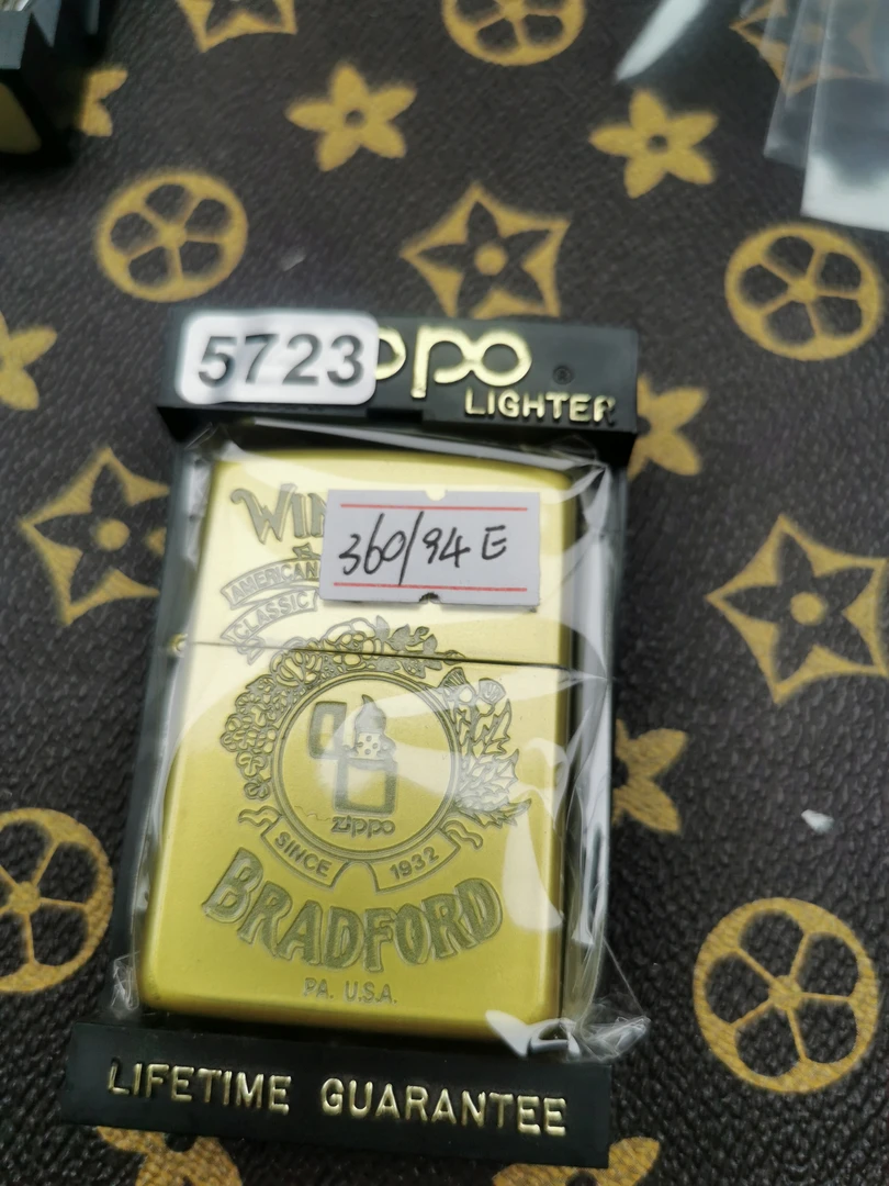 Zippo打火机回血94E铜底带题材-5723