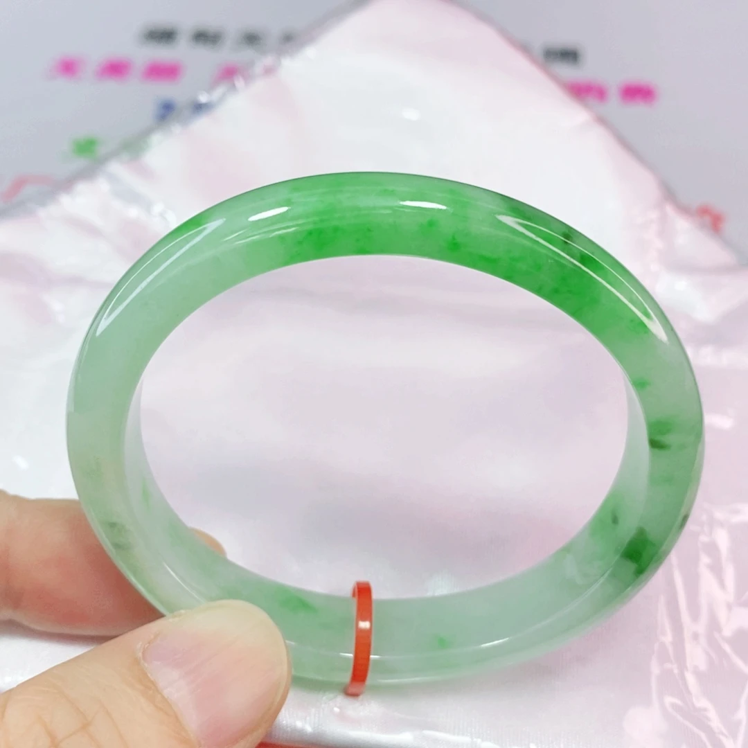 未镶嵌手镯翡翠美**.54圈口贵妃