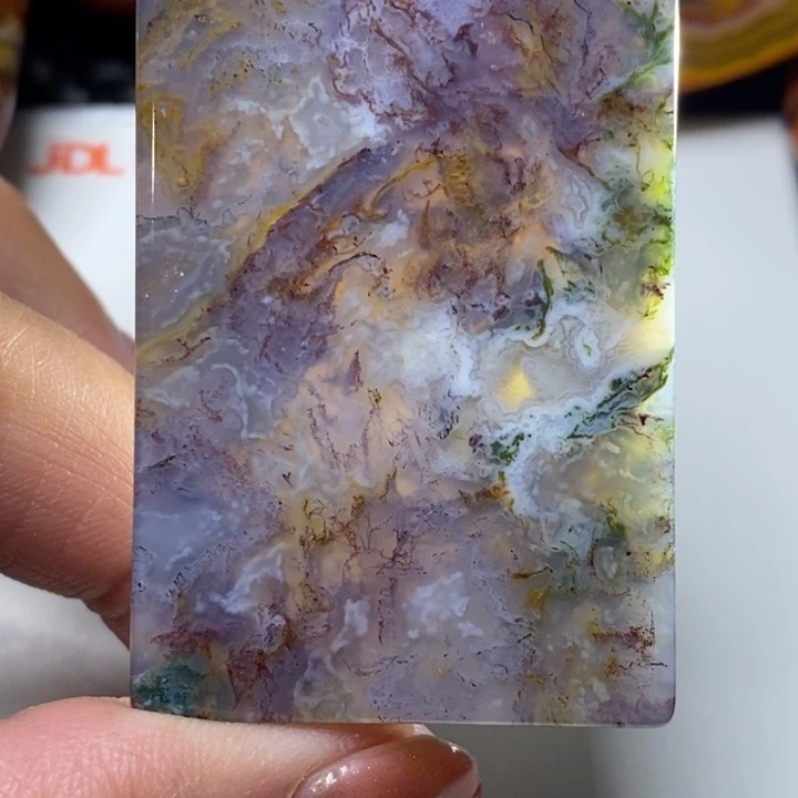 玛瑙/玉髓颈饰未镶嵌金*