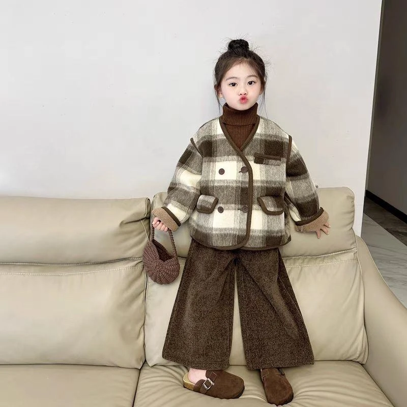 韩版女童加绒加厚秋冬季三件套新款女宝小香风外套毛衣阔腿裤