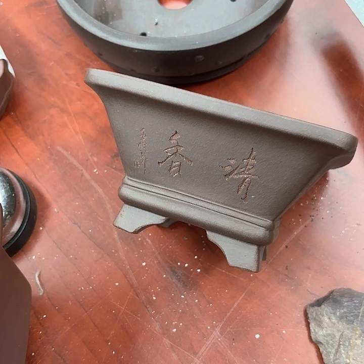 紫砂花盆紫砂的颜色很好看