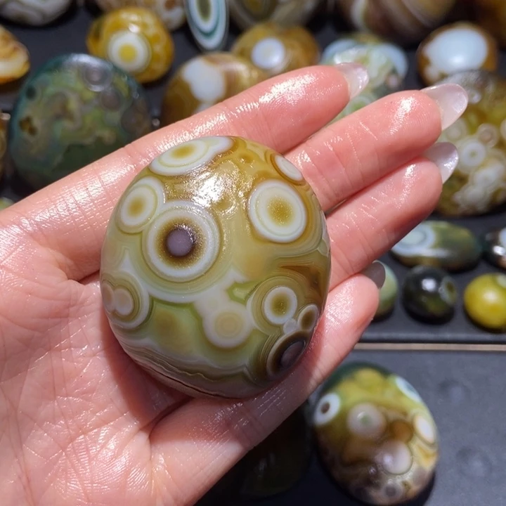 【闪购商品】未镶嵌玛瑙/玉髓珠宝奇石c