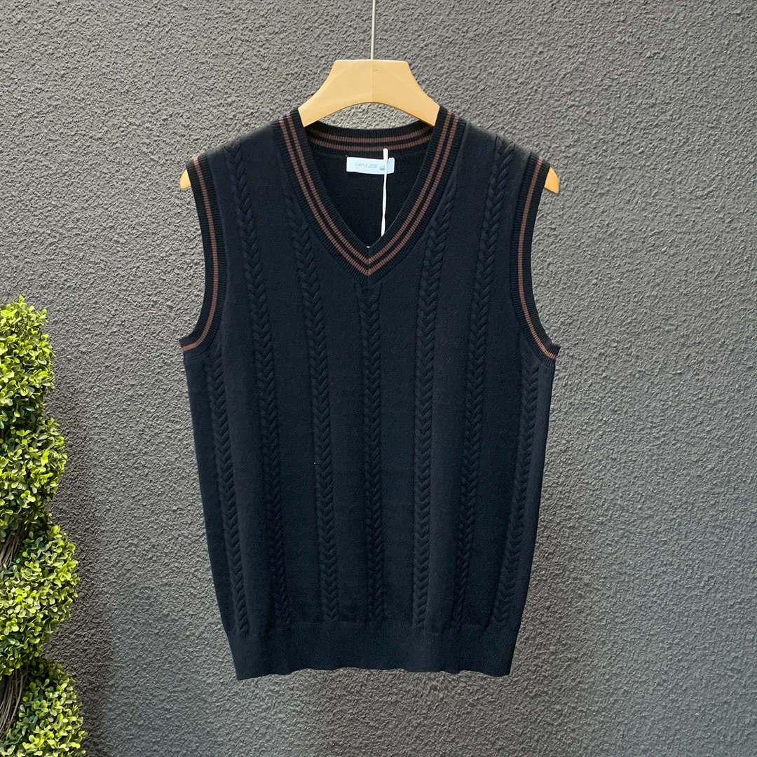 秋季百搭外穿男士无袖针织衫韩版时尚休闲外穿修身男士毛衣背心