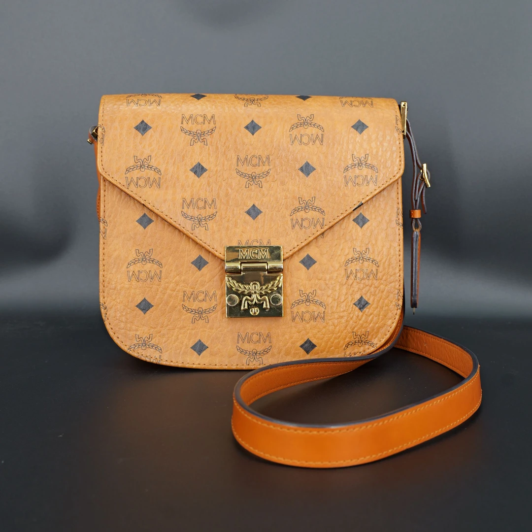 95新 MCM MCM经典款单肩马鞍包干邑色226