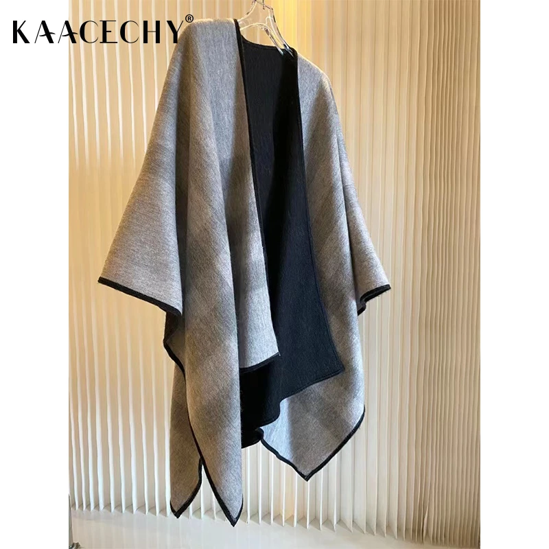 高级感披肩女款爆款2025新款双面可穿羊毛经典英伦格保暖披风斗篷