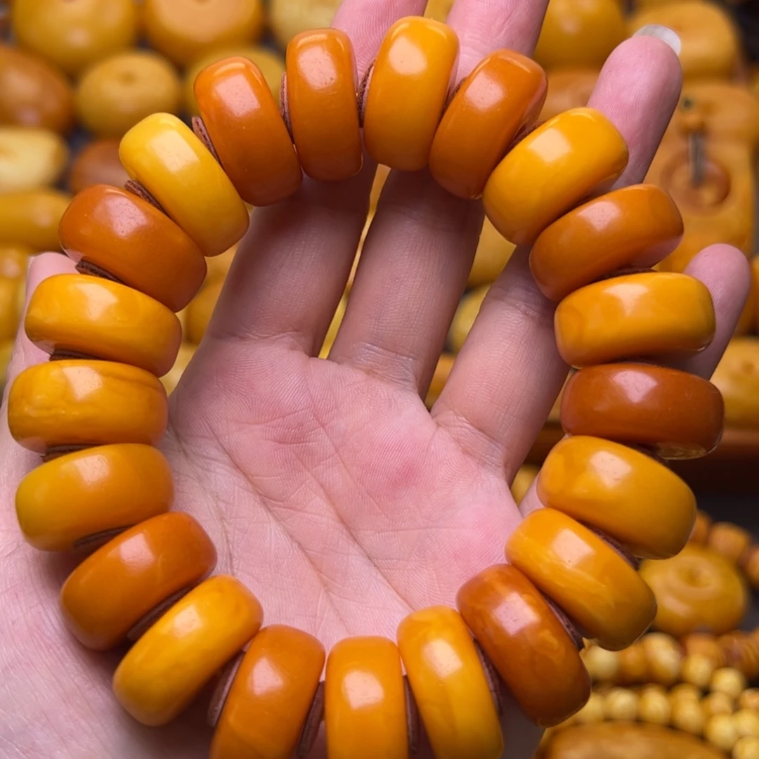 琥珀未镶嵌珠宝奇石21.8，血漏99