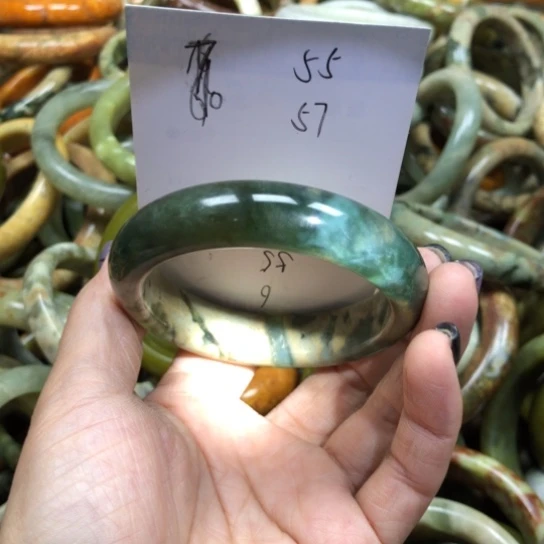 未镶嵌蛇纹石玉手镯