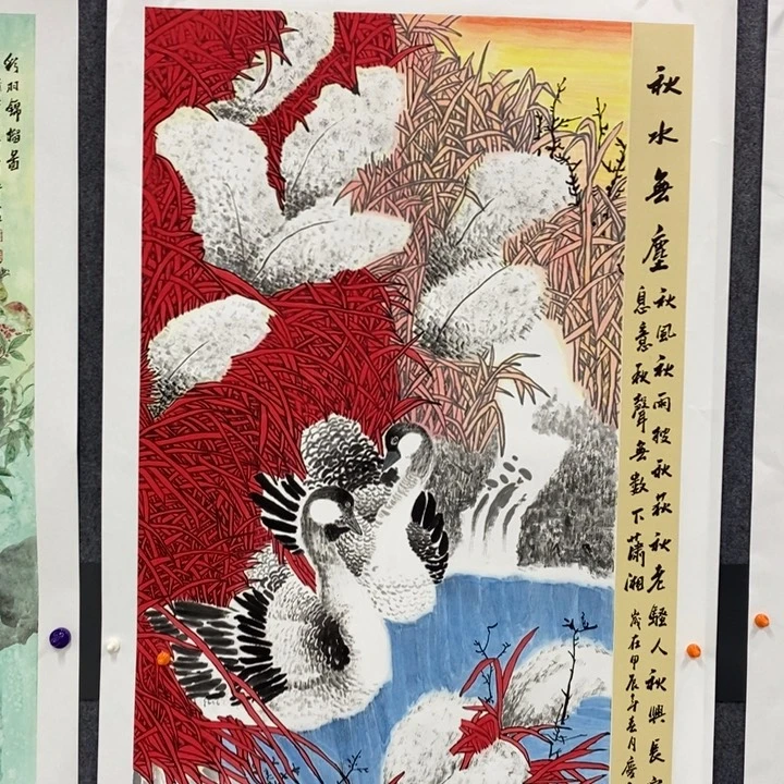 手绘作品等多种形式进行